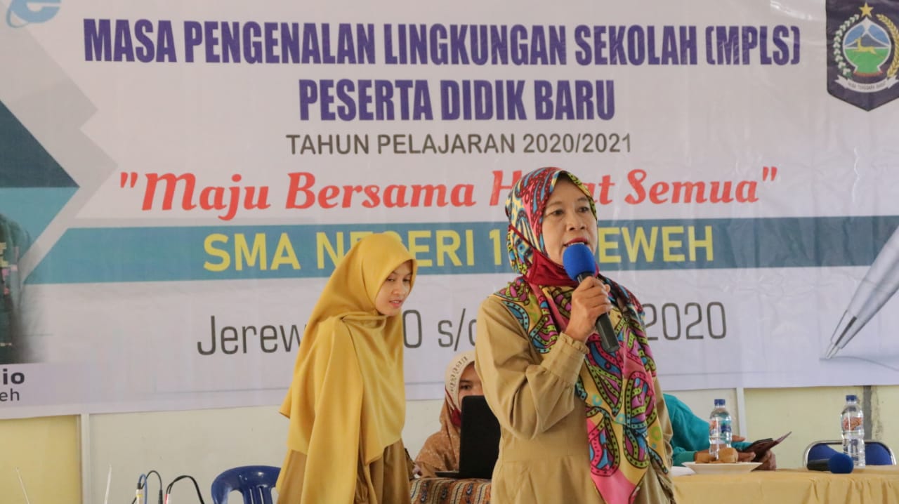 MPLS 2020/2021 Hari Pertama